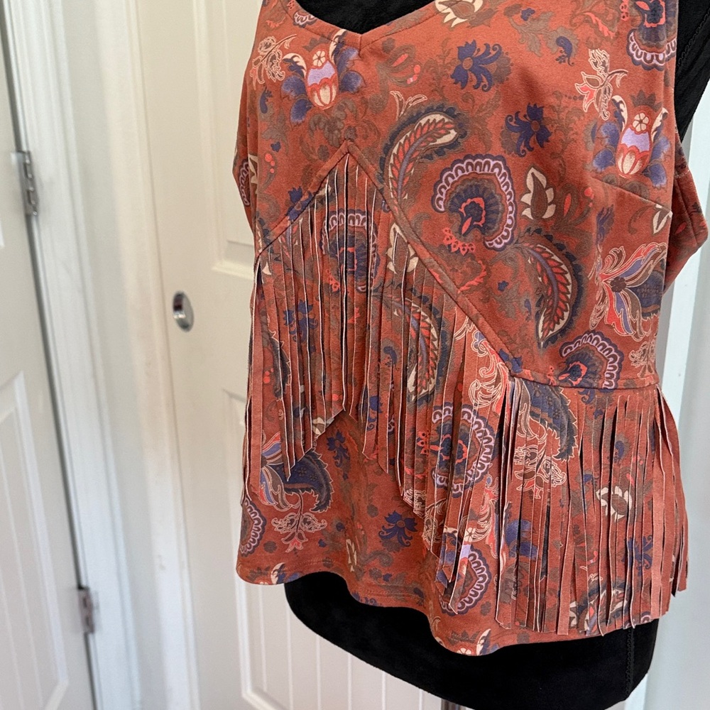 Idyllwind Rust Paisley Fringe Tank Top - Picture 2 of 9